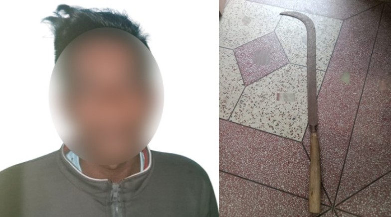 বেলপুকুরে দেশীয় অস্ত্রসহ যুবক গ্রেপ্তার