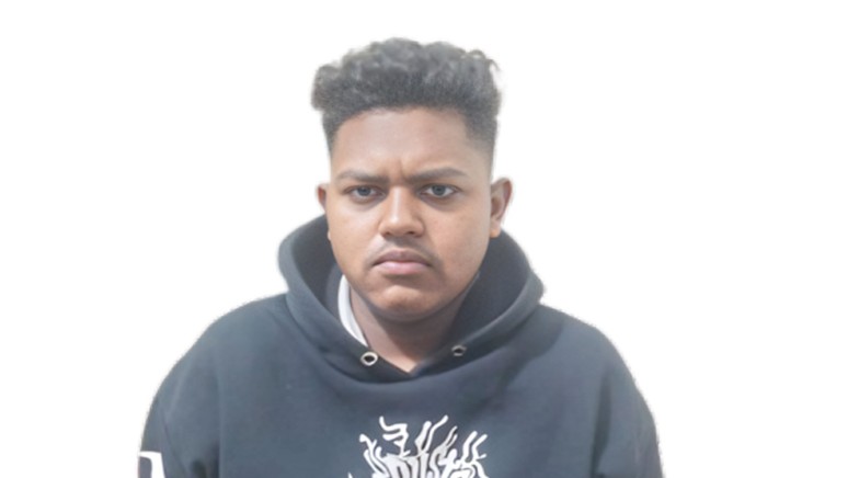 আরএমপির রাজপাড়া থানা পুলিশের অভিযানে গাঁজা, ইয়াবা ও ট্যাপেন্টাডল ট্যাবলেট উদ্ধার; গ্রেপ্তার ১