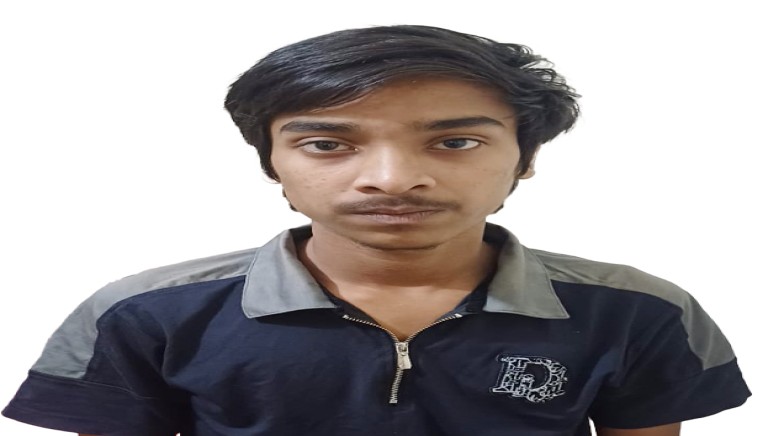 রাজশাহীতে আরএমপির মাদকবিরোধী অভিযানে ১ জন মাদক ব্যবসায়ী গ্রেপ্তার; গাঁজা উদ্ধার