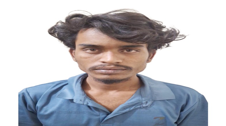 রাজশাহীতে আরএমপি'র মাদকবিরোধী অভিযানে ১ জন মাদক ব্যবসায়ী গ্রেপ্তার; গাঁজা উদ্ধার