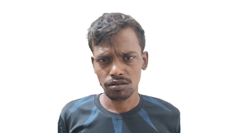 রাজশাহীতে আরএমপি'র মাদকবিরোধী অভিযানে ১ জন মাদক ব্যবসায়ী গ্রেপ্তার; ট্যাপেন্টাডল ট্যাবলেট উদ্ধার