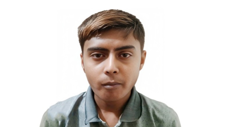 রাজশাহীতে আরএমপি'র মাদকবিরোধী অভিযানে ১ জন মাদক ব্যবসায়ী গ্রেপ্তার; গাঁজা উদ্ধার