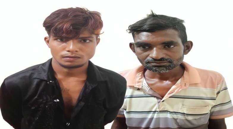 রাজশাহী মহানগরীতে আরএমপি পুলিশ কমিশনারের প্রত্যক্ষ তত্ত্বাবধানে তাঁর নিজস্ব বিশেষ মাদকবিরোধী টিমের অভিযানে ২ মাদক কারবারি গ্রেপ্তার; গাঁজা ও ইয়াবা ট্যাবলেট উদ্ধার, নগদ অর্থ জব্দ