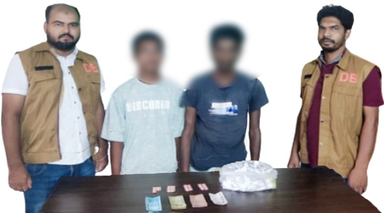 রাজশাহী মহানগরীতে আরএমপি’র মাদকবিরোধী অভিযানে ২ মাদক ব্যবসায়ী গ্রেপ্তার; গাঁজা ও ট্যাপেন্টাডল ট্যাপলেট উদ্ধার এবং মাদক বিক্রির নগদ টাকা জব্দ