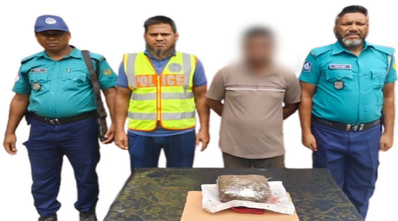 রাজশাহী মহানগরীতে আরএমপি’র মাদকবিরোধী অভিযানে ১ মাদক ব্যবসায়ী গ্রেপ্তার; গাঁজা উদ্ধার