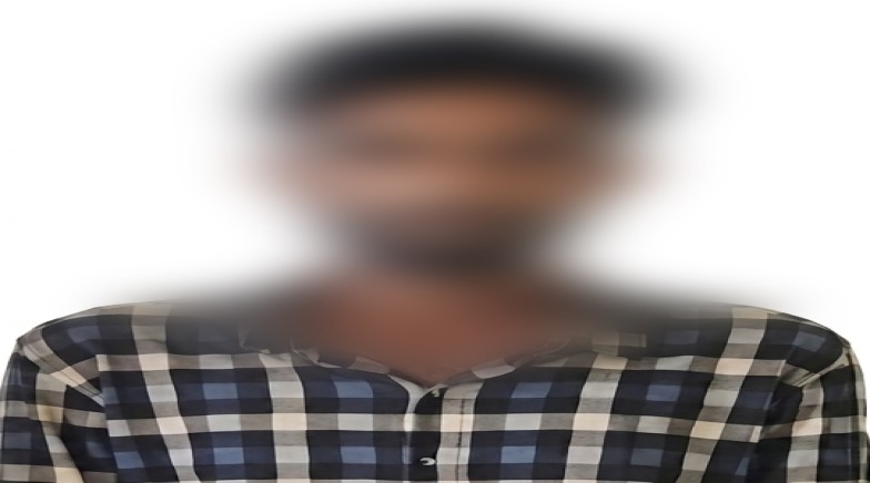 রাজশাহী মহানগরীতে আরএমপি’র মাদকবিরোধী অভিযানে ১ মাদক ব্যবসায়ী গ্রেপ্তার; ট্যাপেন্টাডল ট্যাবলেট উদ্ধার
