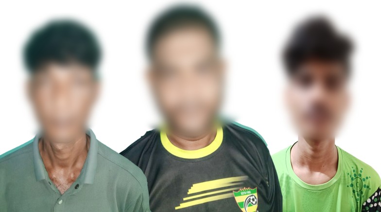 রাজশাহী মহানগরীতে আরএমপি’র বিশেষ টিম পৃথক অভিযানে ৩ অনলাইন জুয়াড়ি গ্রেপ্তার; জুয়ার কাজে ব্যবহৃত মোবাইল ফোন জব্দ